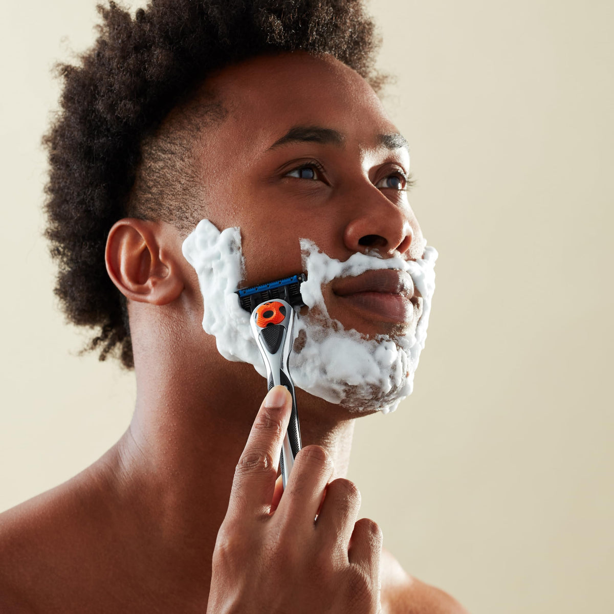 5-Blade Razor with Beard Trimmer and 2 Cartridges M485