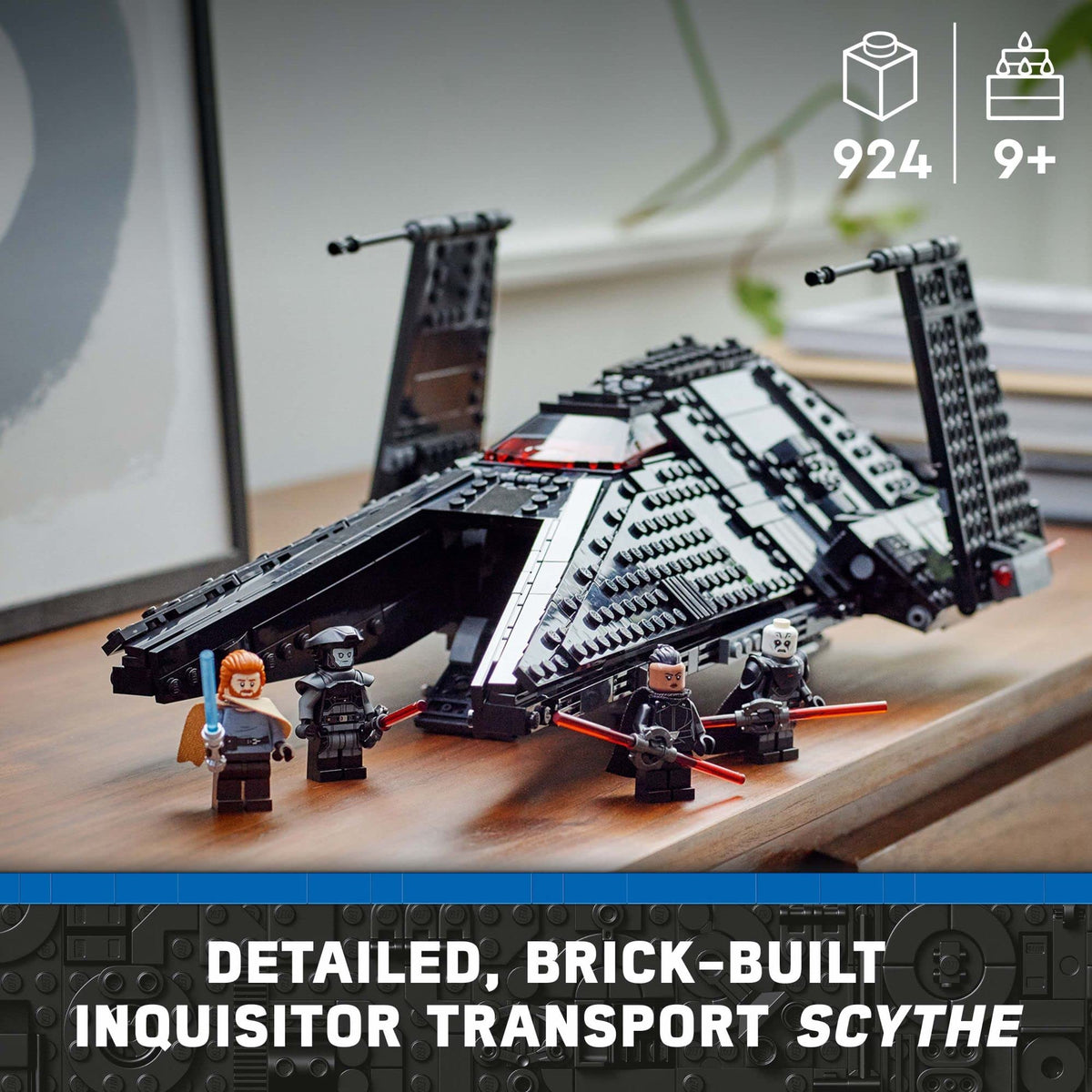 Buildable Toy Starship with Blue and Double-Bladed Red Lightsabers I193145